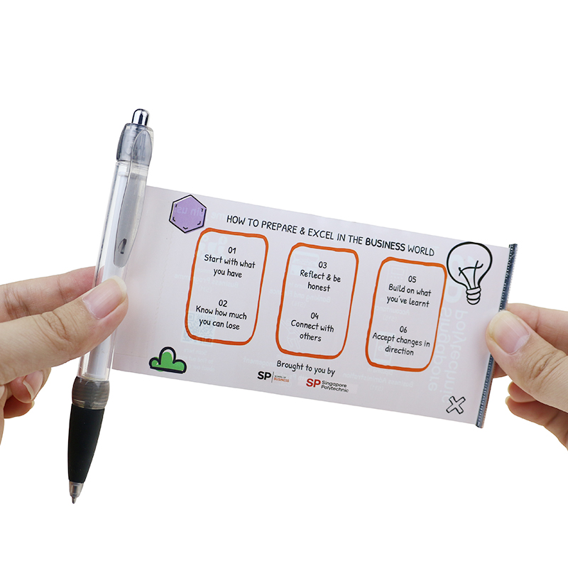 Promotional Plastic Flag Pen Retractable Pull Out Banner Pen Cheap Rolling Paper