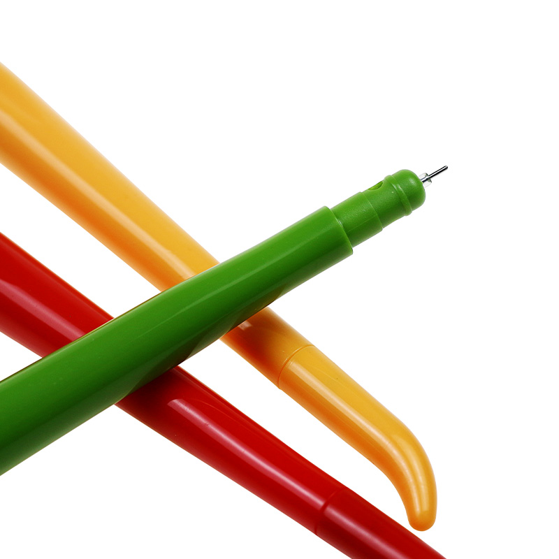 Wholesale Creative Neutral Pen Novelty Chili Pepper Shape Gel Ink Pen Plastic Ge
