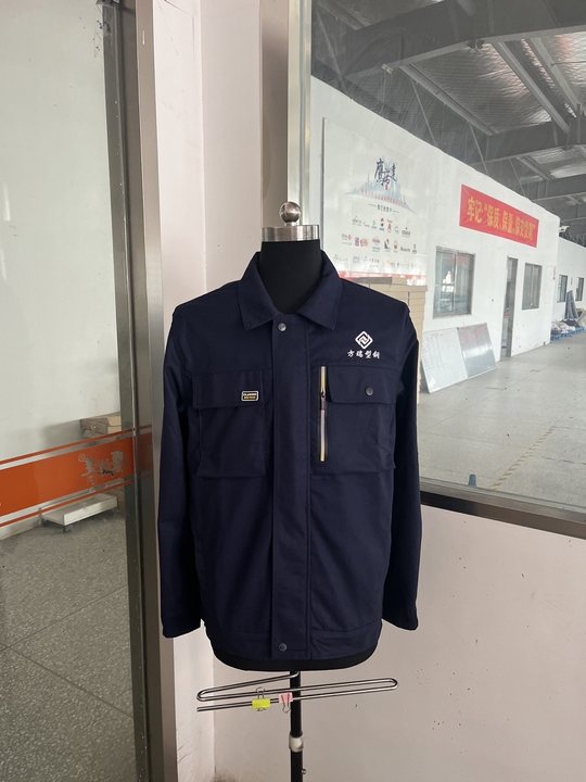 四川至臻聚豪汽车服务工作服